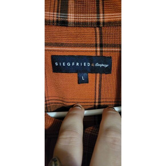 Siegfried plaid burnt orange/black long-sleeved button-down casual dress shirt - Picture 4 of 5